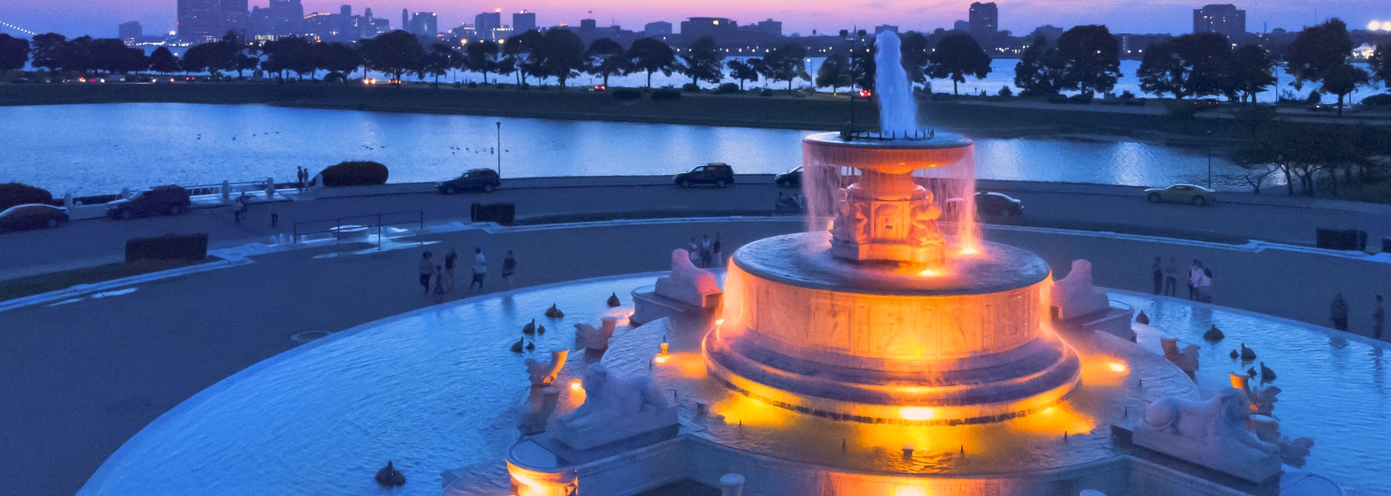 Belle Isle Fountain at night